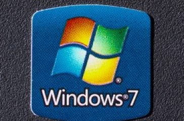Windows 7 logo on a computer screen, representing a classic operating system.